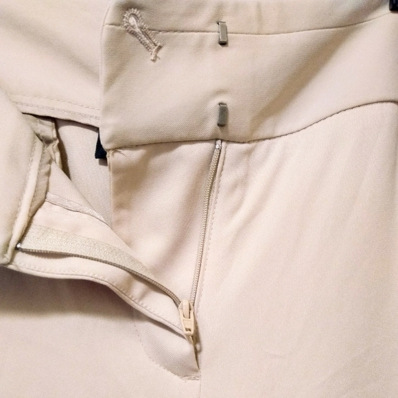 ✨ HOST PICK ✨ Versatile, High Quality Pant - Picture 15 of 16